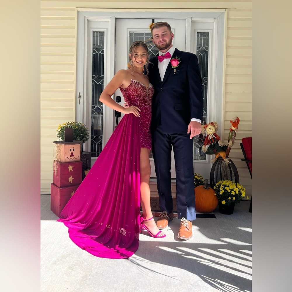 Ashley Lauren 4719 Beaded Cocktail Dress with a Side Skirt
- Prom / Homecoming